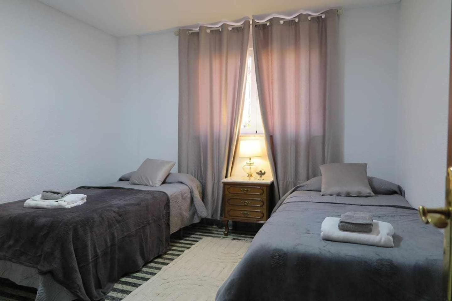 Gran Apartamento A 10 Minuts Mezquita Catedral 科爾多瓦 外观 照片